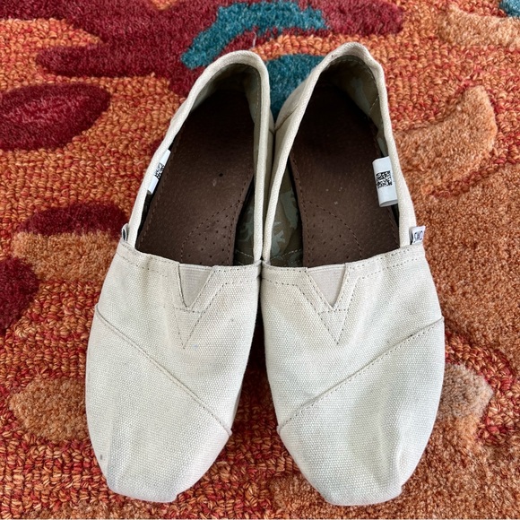 cream TOMS size 7 - Picture 2 of 4